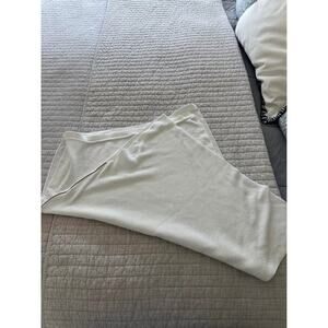 We are Amma Nursing Cocoon Ivory